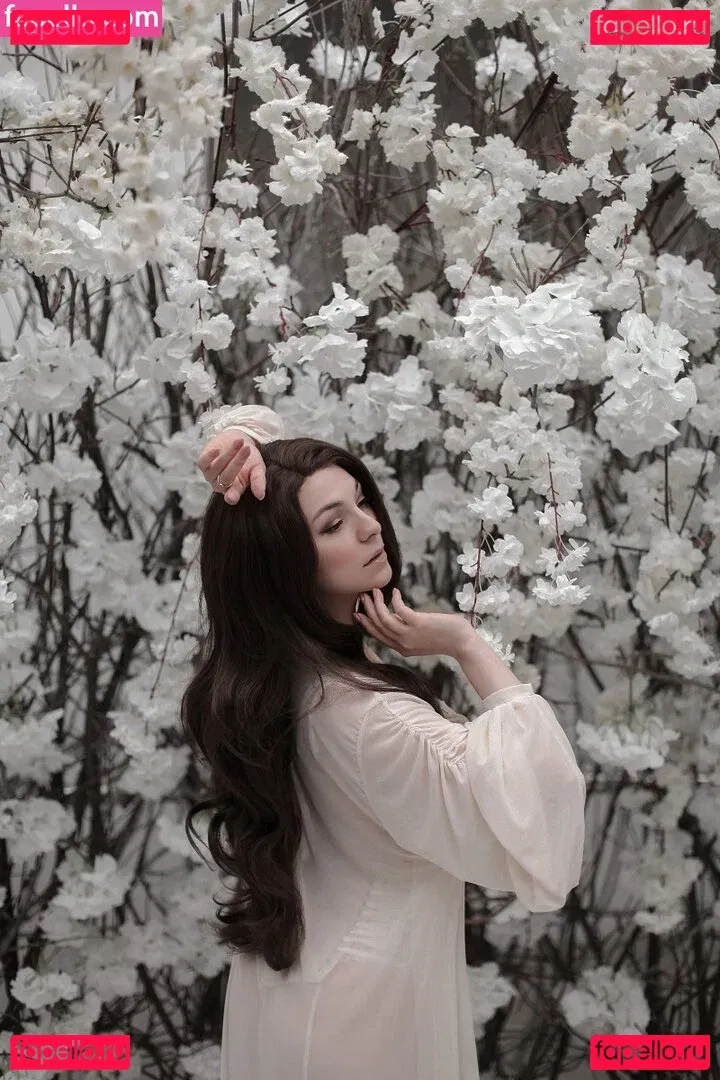 Dear Iris Onlyfans Photo Gallery 