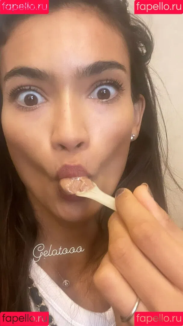 Kelly Gale Onlyfans Photo Gallery 