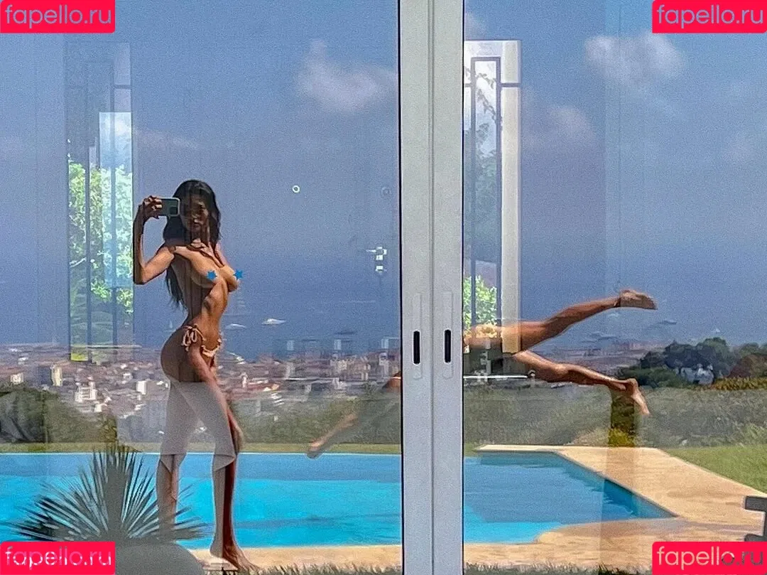 Kelly Gale Onlyfans Photo Gallery 
