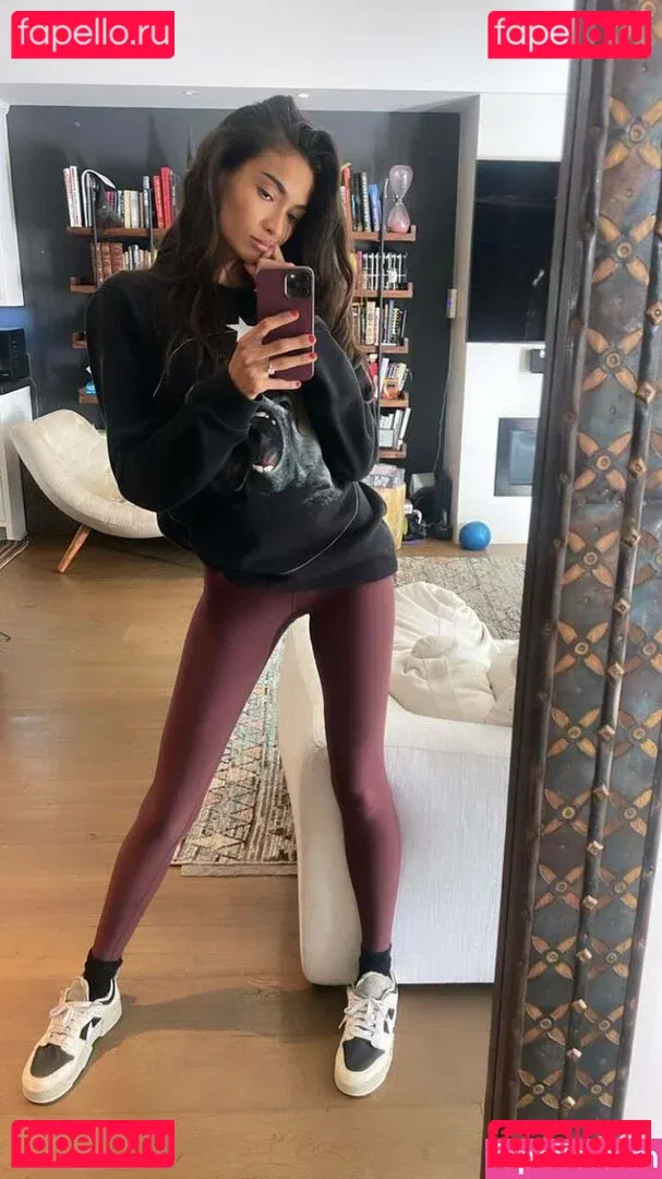 Kelly Gale Onlyfans Photo Gallery 