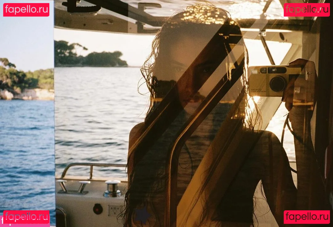 Kelly Gale Onlyfans Photo Gallery 