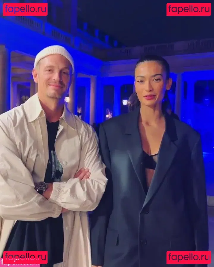 Kelly Gale Onlyfans Photo Gallery 