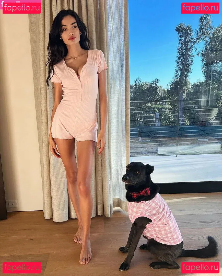 Kelly Gale Onlyfans Photo Gallery 