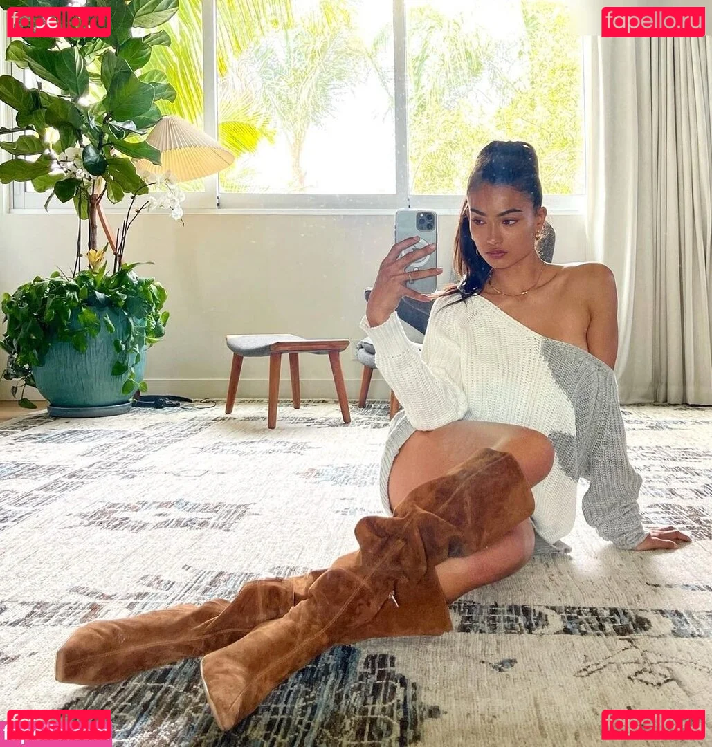 Kelly Gale Onlyfans Photo Gallery 