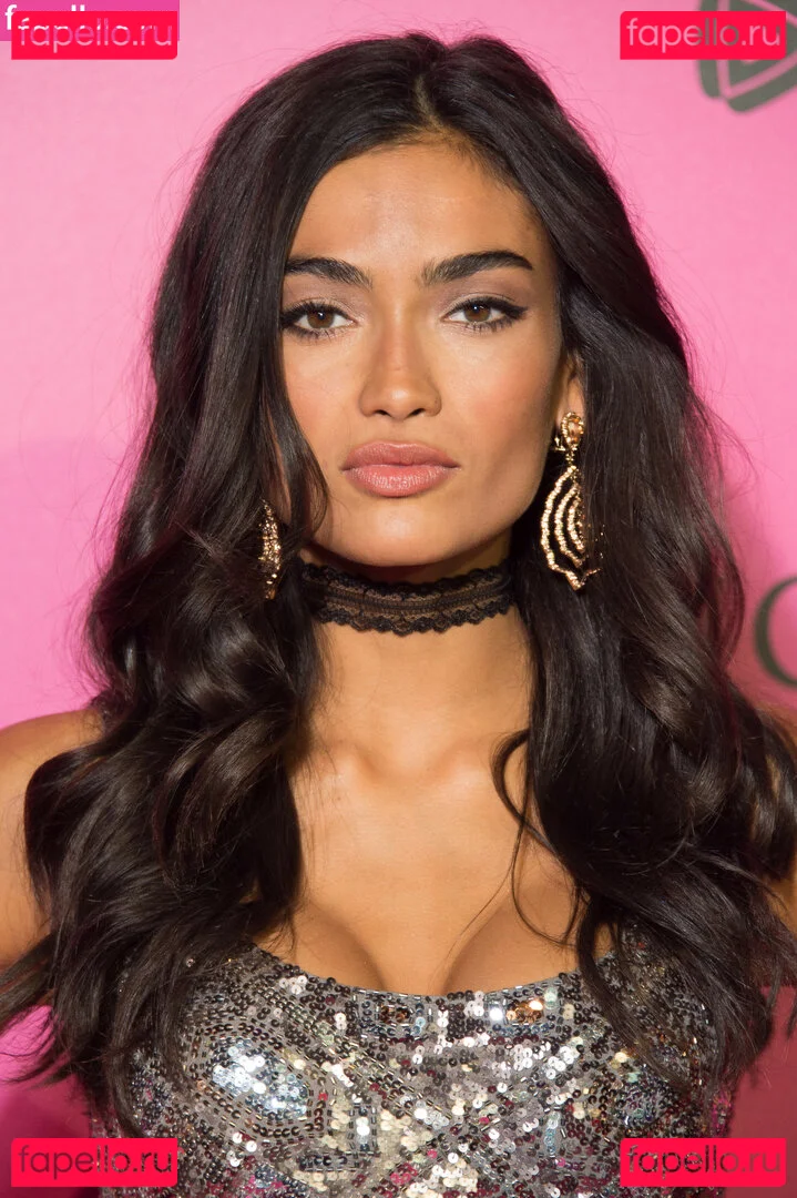 Kelly Gale Onlyfans Photo Gallery 
