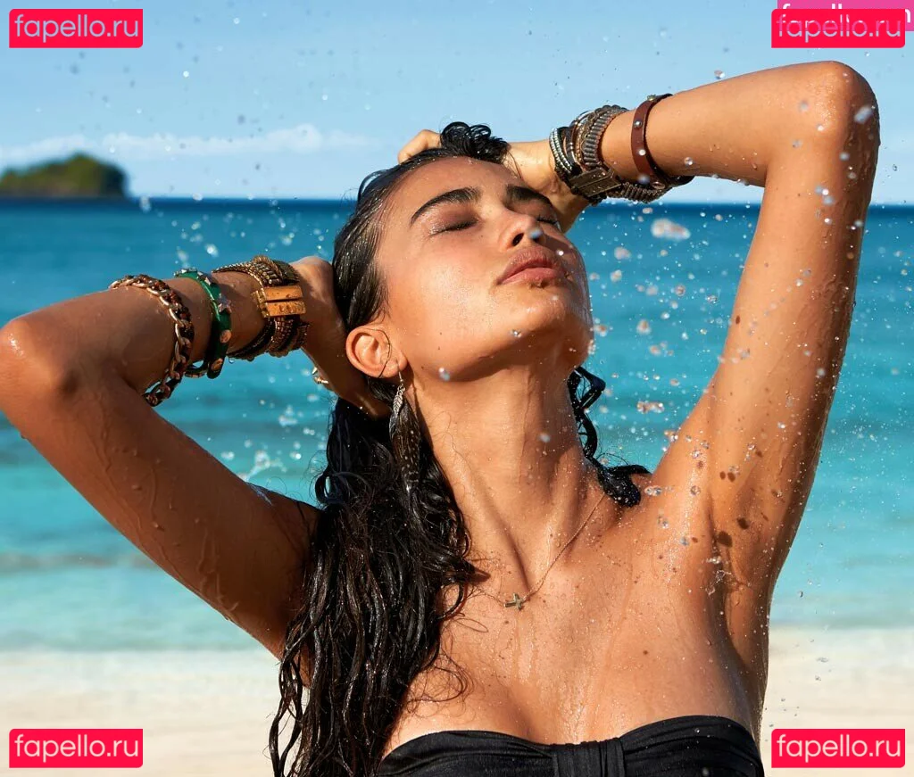 Kelly Gale Onlyfans Photo Gallery 