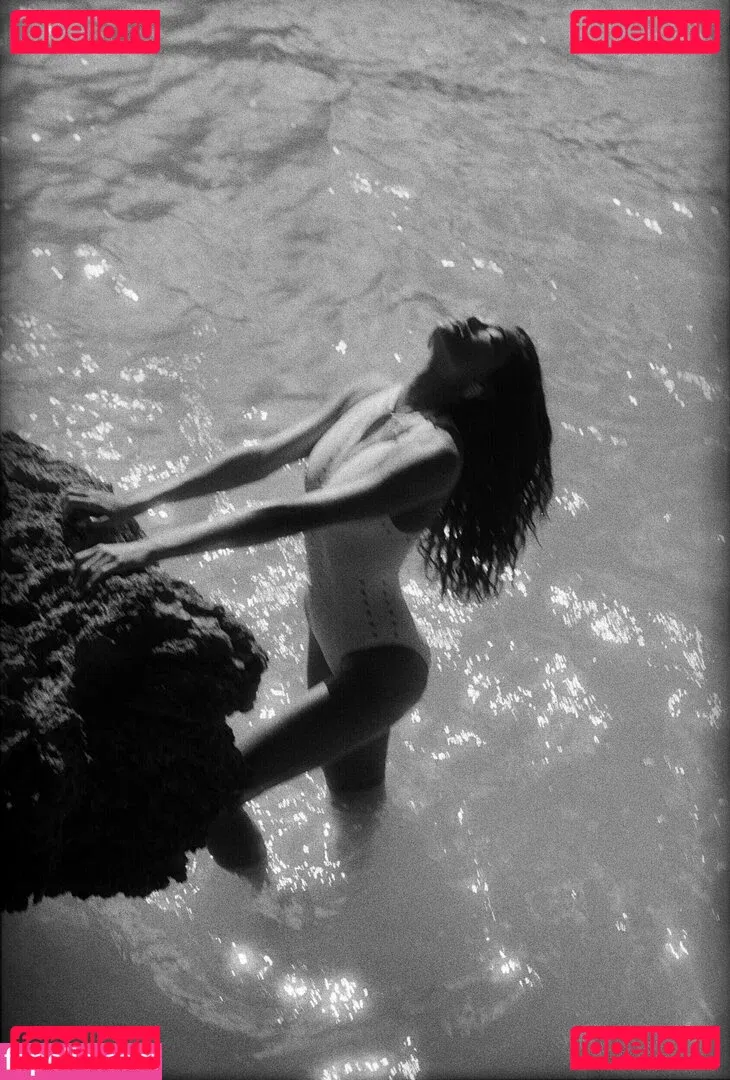 Kelly Gale Onlyfans Photo Gallery 