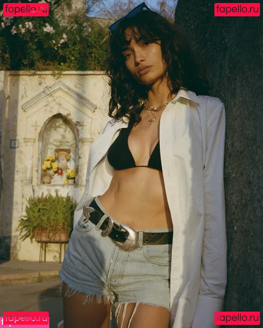 Kelly Gale Onlyfans Photo Gallery 