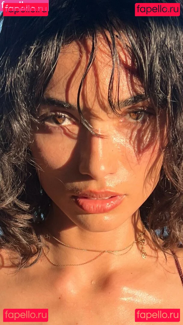 Kelly Gale Onlyfans Photo Gallery 