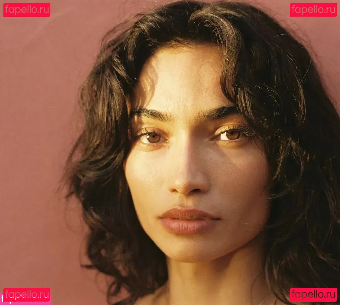 Kelly Gale Onlyfans Photo Gallery 