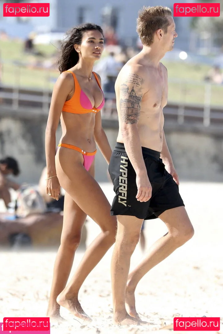 Kelly Gale Onlyfans Photo Gallery 