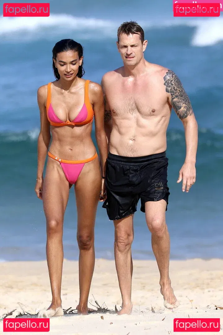 Kelly Gale Onlyfans Photo Gallery 