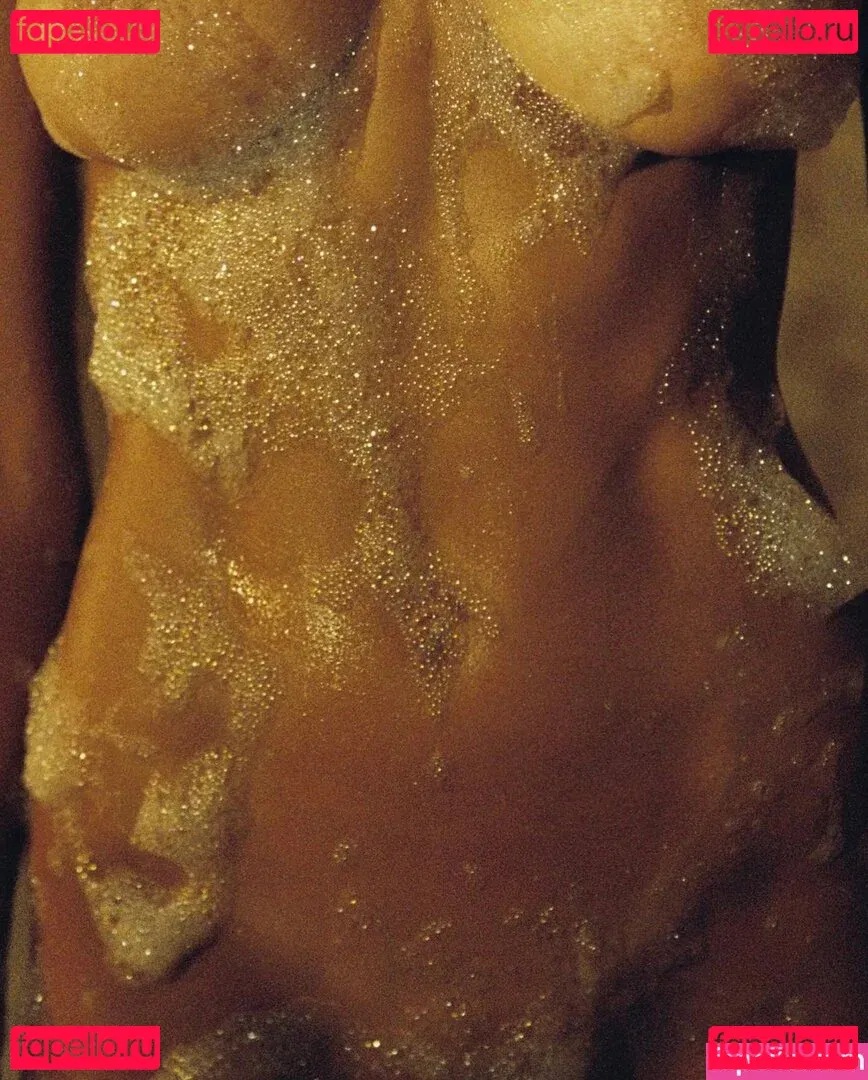 Kelly Gale Onlyfans Photo Gallery 