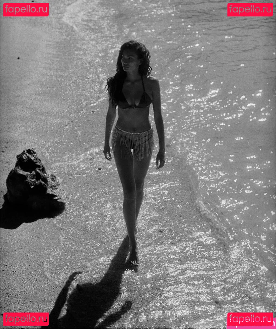 Kelly Gale Onlyfans Photo Gallery 