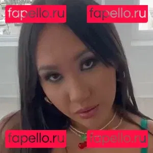 tomiebabydoll Onlyfans Photo Gallery 