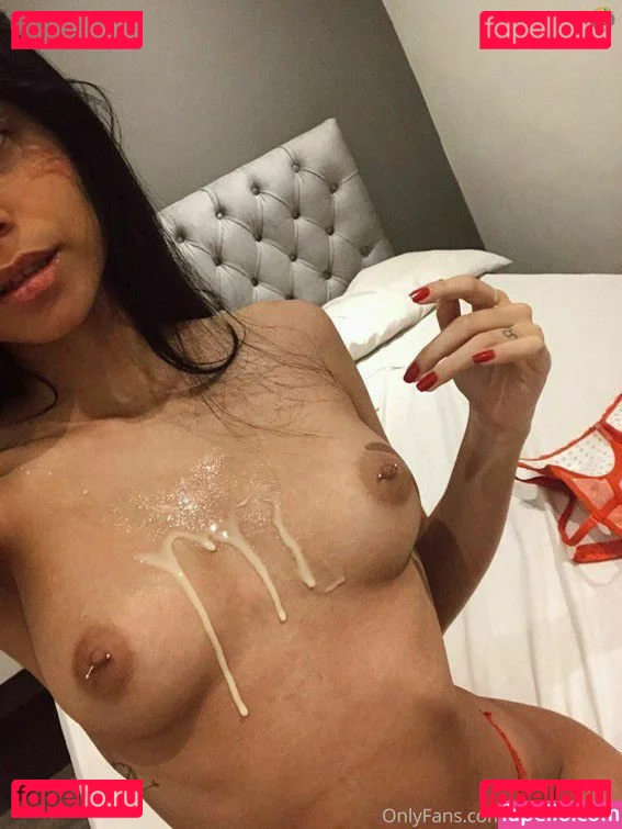 ivana_gineth Onlyfans Photo Gallery 