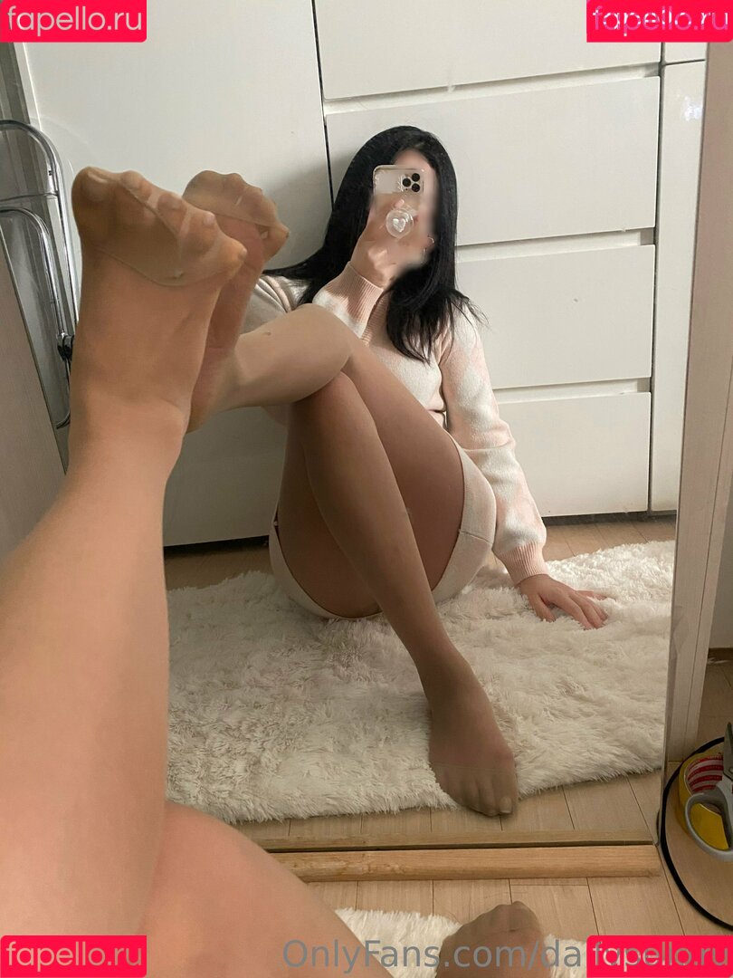 dailysungy Onlyfans Photo Gallery 