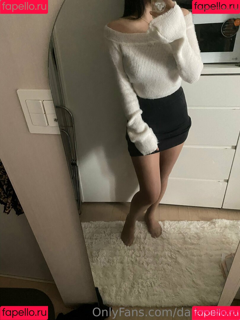 dailysungy Onlyfans Photo Gallery 