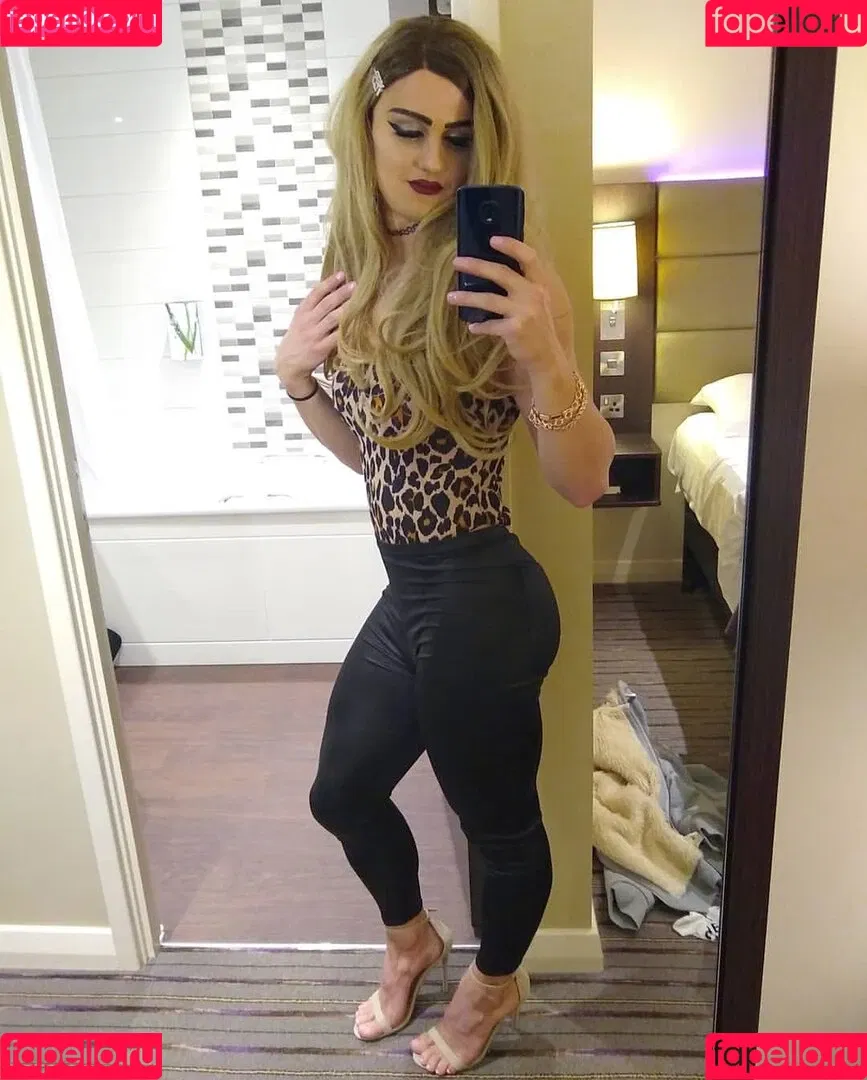tayrosiee Onlyfans Photo Gallery 