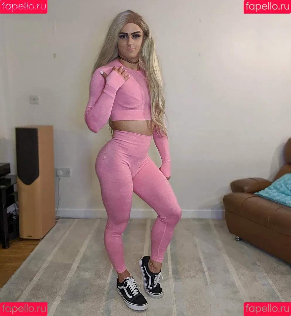 tayrosiee Onlyfans Photo Gallery 
