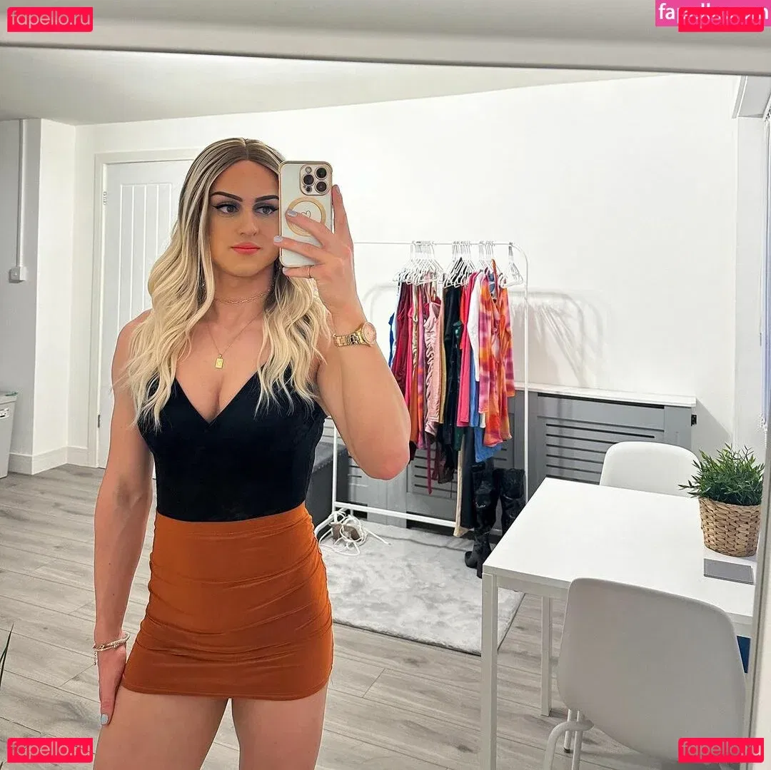 tayrosiee Onlyfans Photo Gallery 