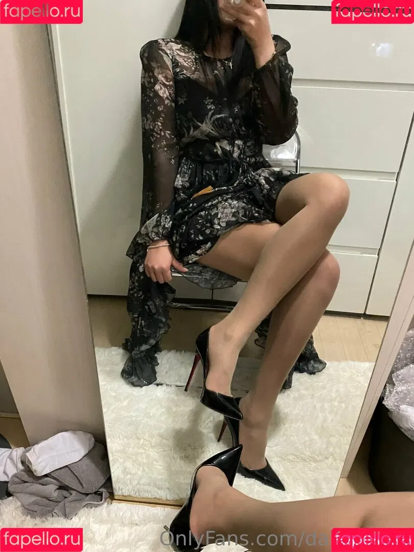 dailysungy Onlyfans Photo Gallery 