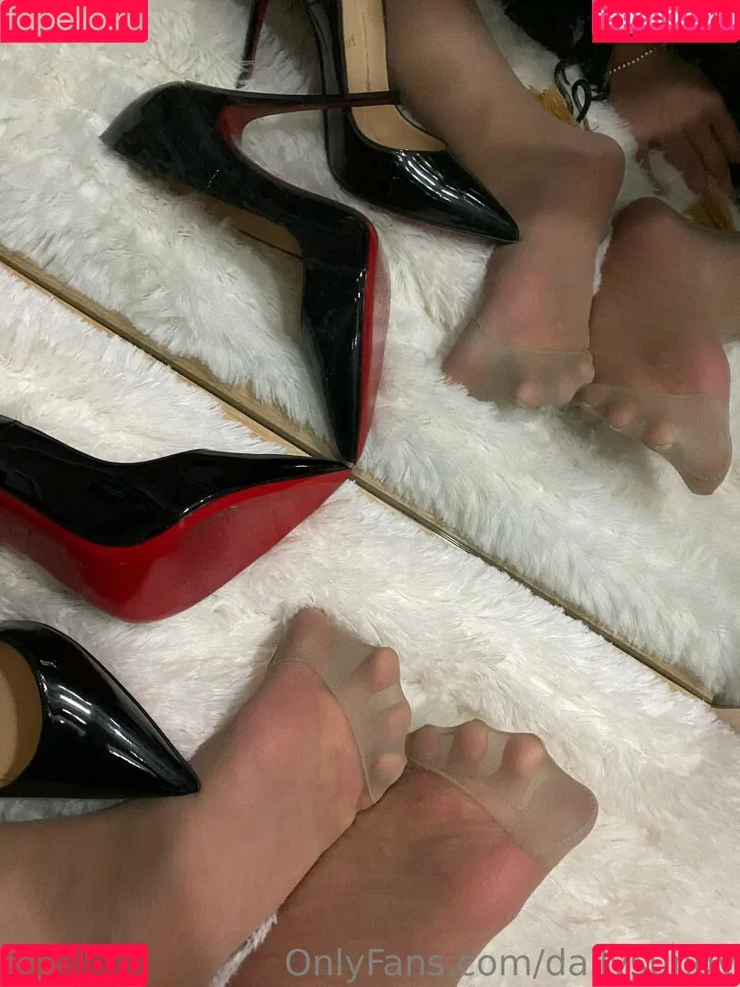 dailysungy Onlyfans Photo Gallery 