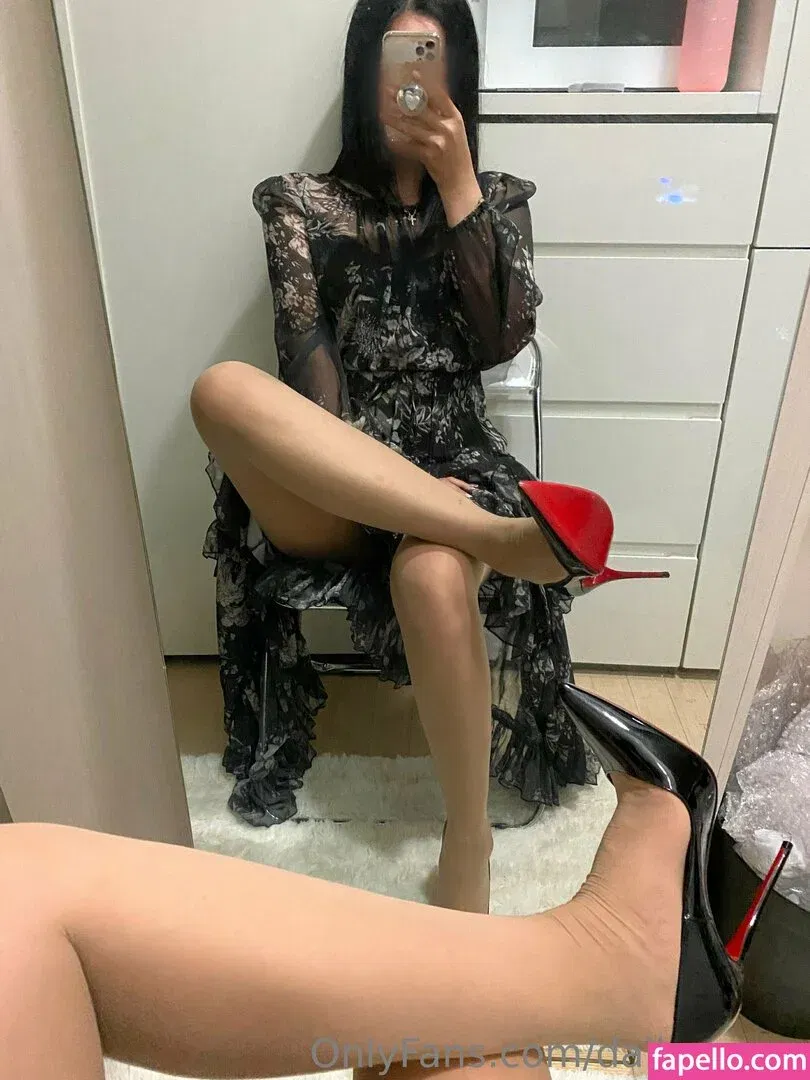 dailysungy Onlyfans Photo Gallery 