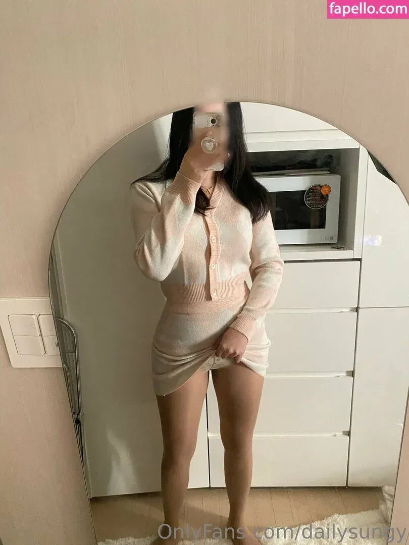 dailysungy Onlyfans Photo Gallery 