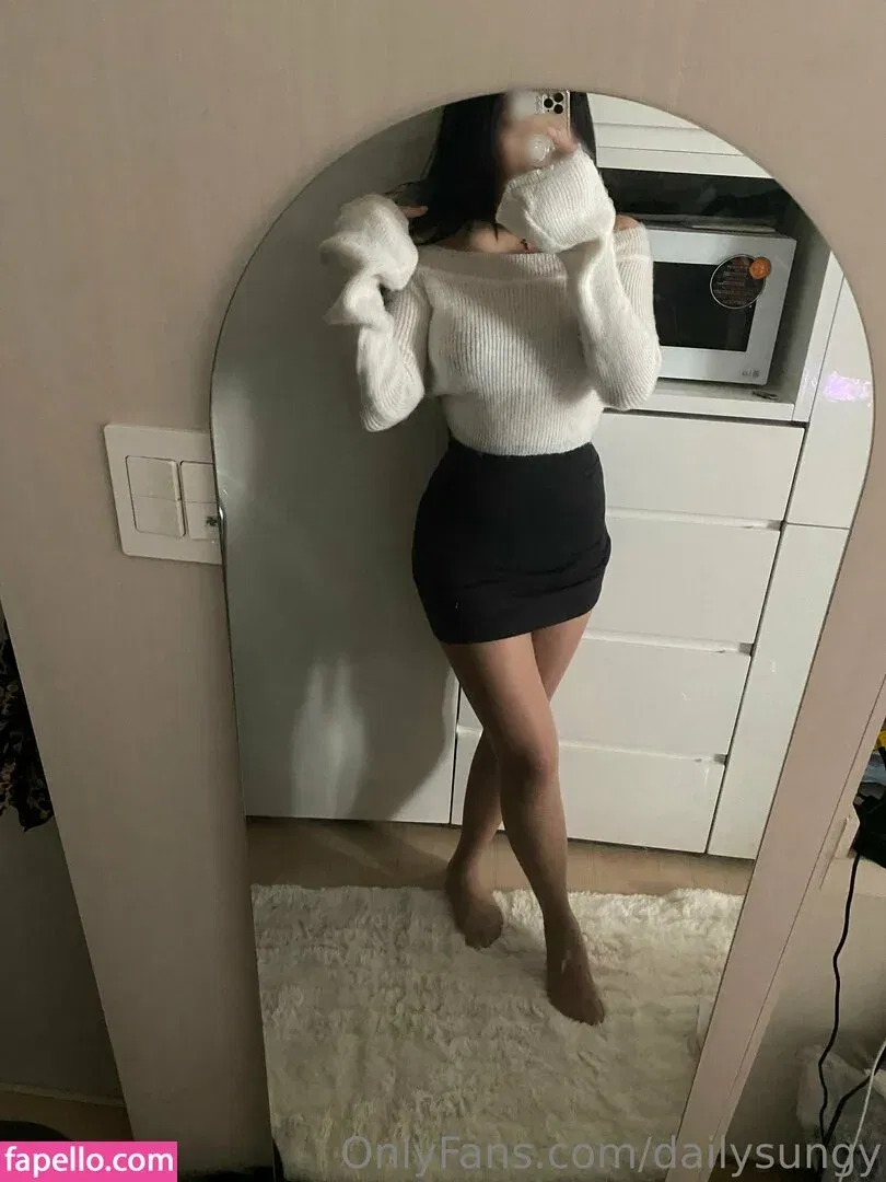 dailysungy Onlyfans Photo Gallery 