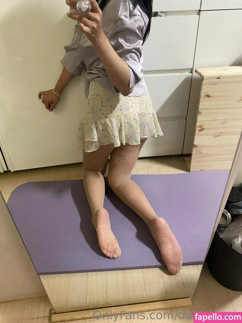 dailysungy Onlyfans Photo Gallery 