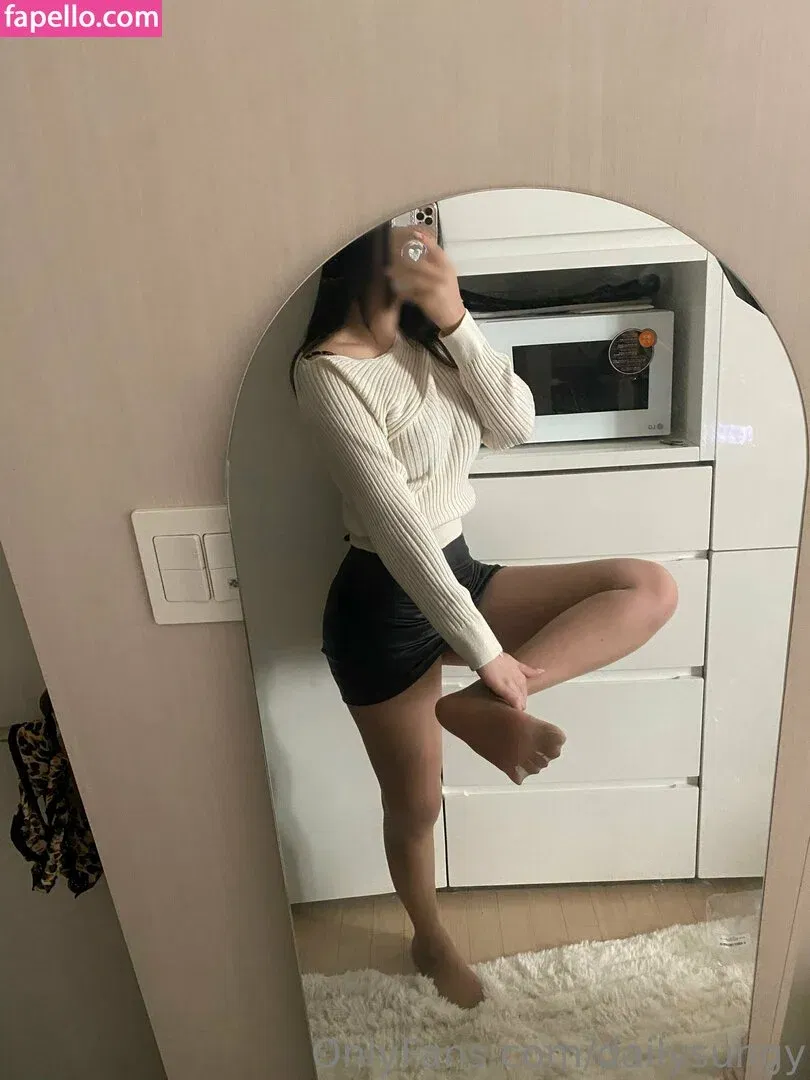 dailysungy Onlyfans Photo Gallery 