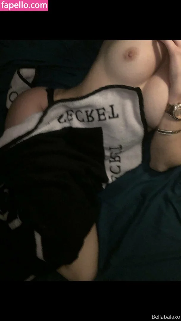 bellabalaxo Onlyfans Photo Gallery 