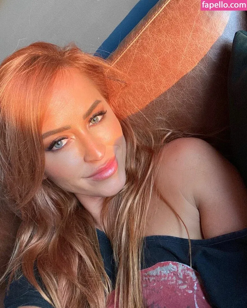 Danielle Moinet Onlyfans Photo Gallery 