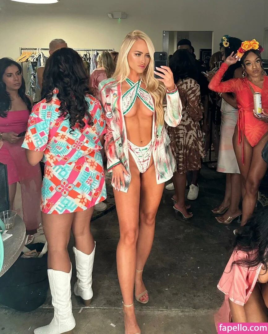 Danielle Moinet Onlyfans Photo Gallery 