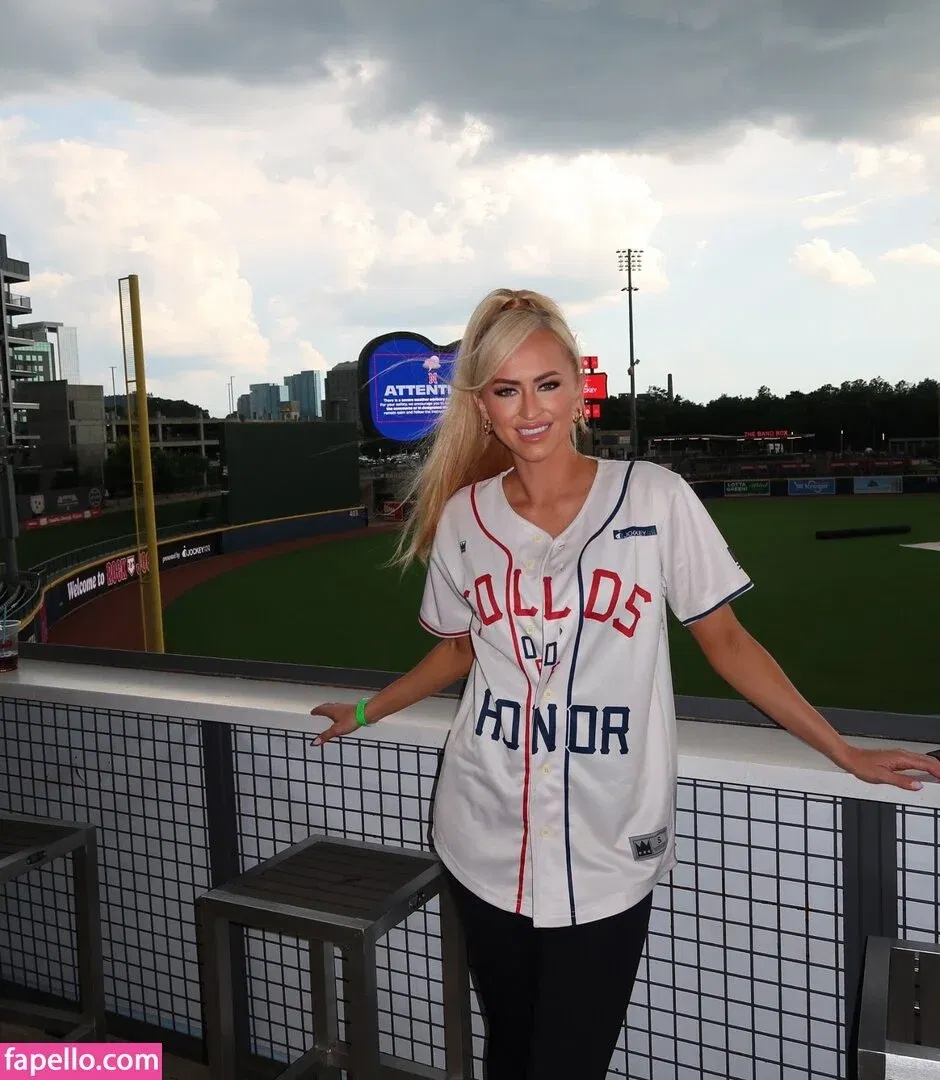 Danielle Moinet Onlyfans Photo Gallery 