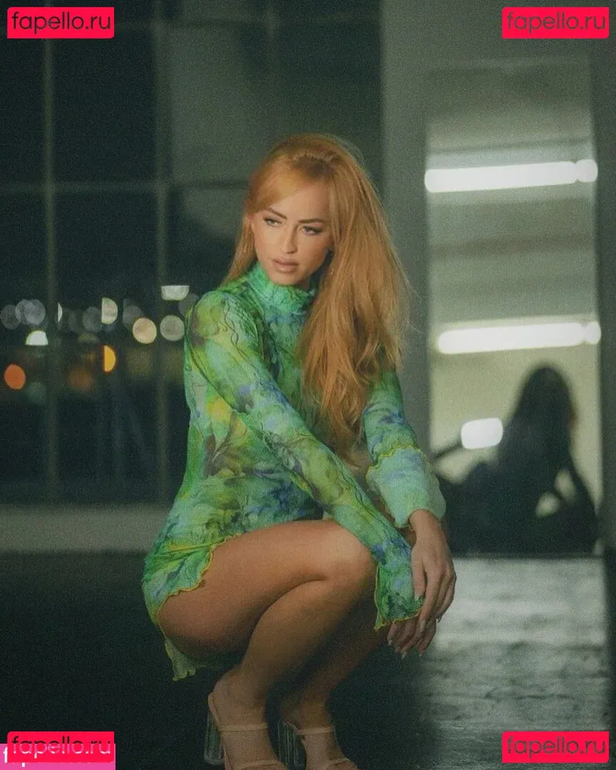 Danielle Moinet Onlyfans Photo Gallery 