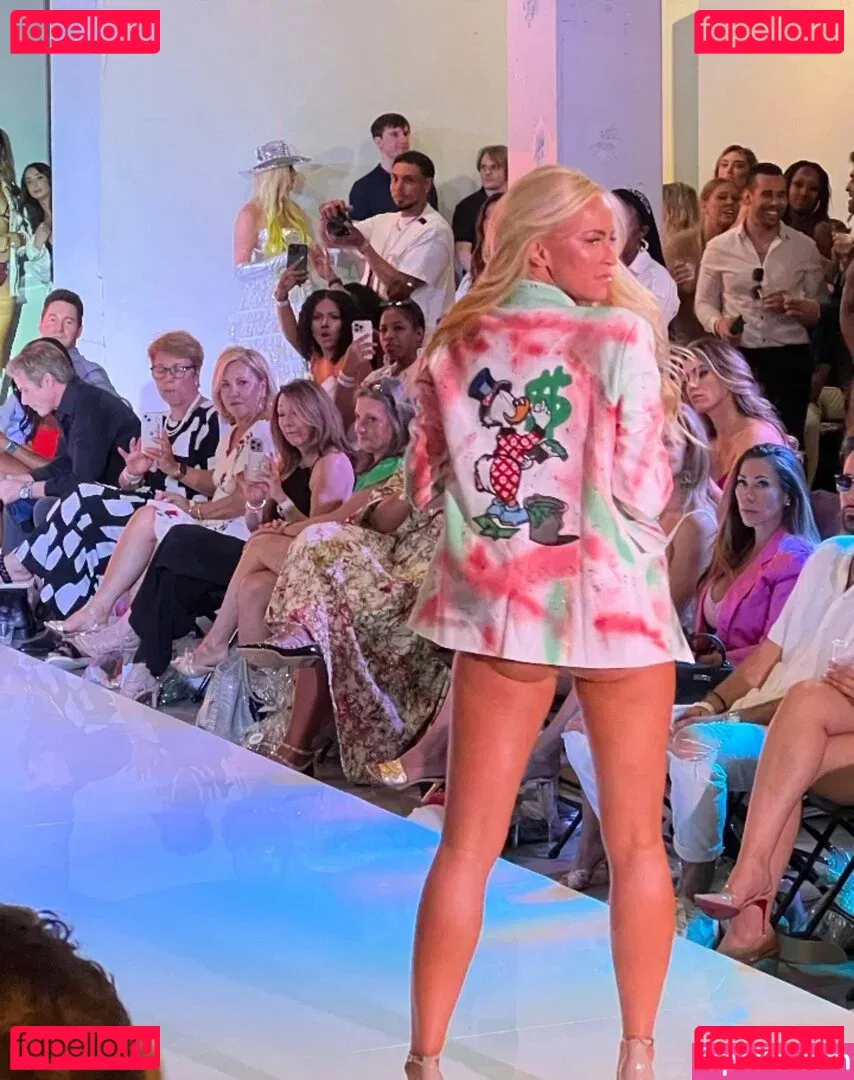 Danielle Moinet Onlyfans Photo Gallery 