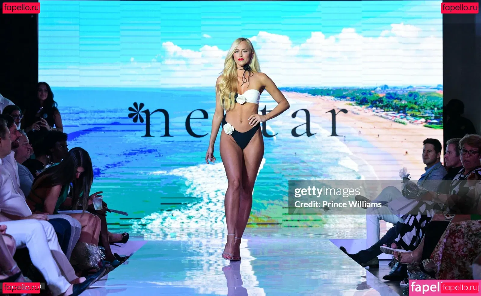 Danielle Moinet Onlyfans Photo Gallery 