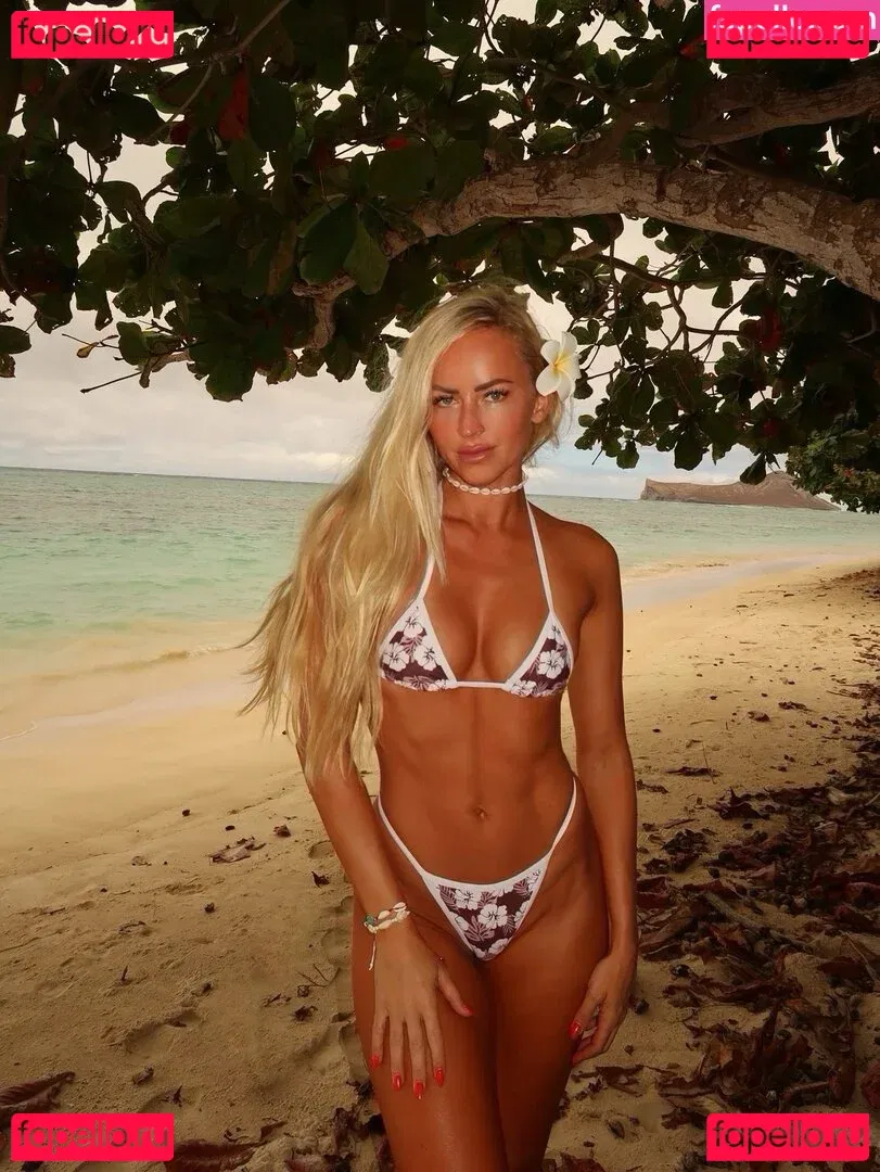 Danielle Moinet Onlyfans Photo Gallery 