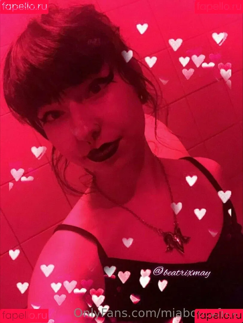 miabootyfree Onlyfans Photo Gallery 