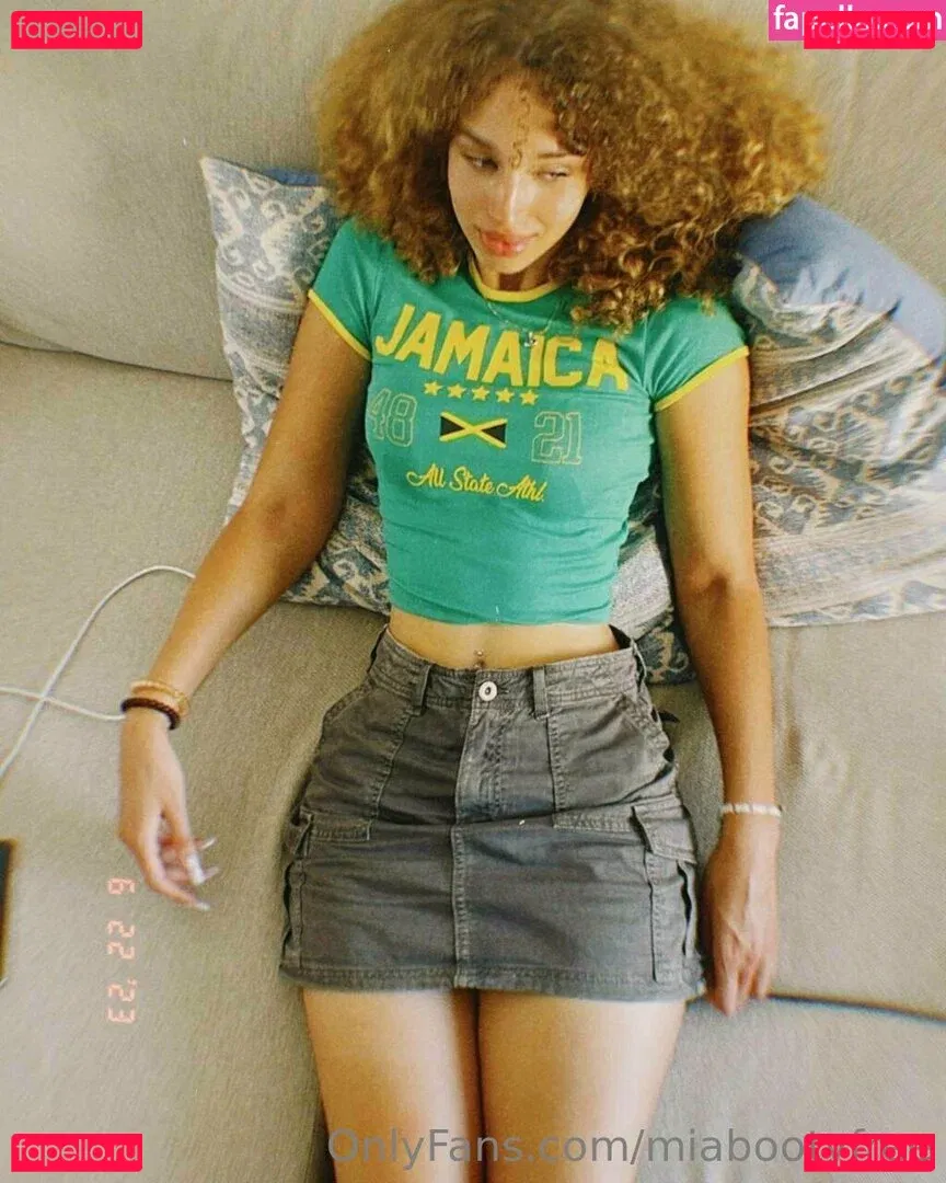 miabootyfree Onlyfans Photo Gallery 