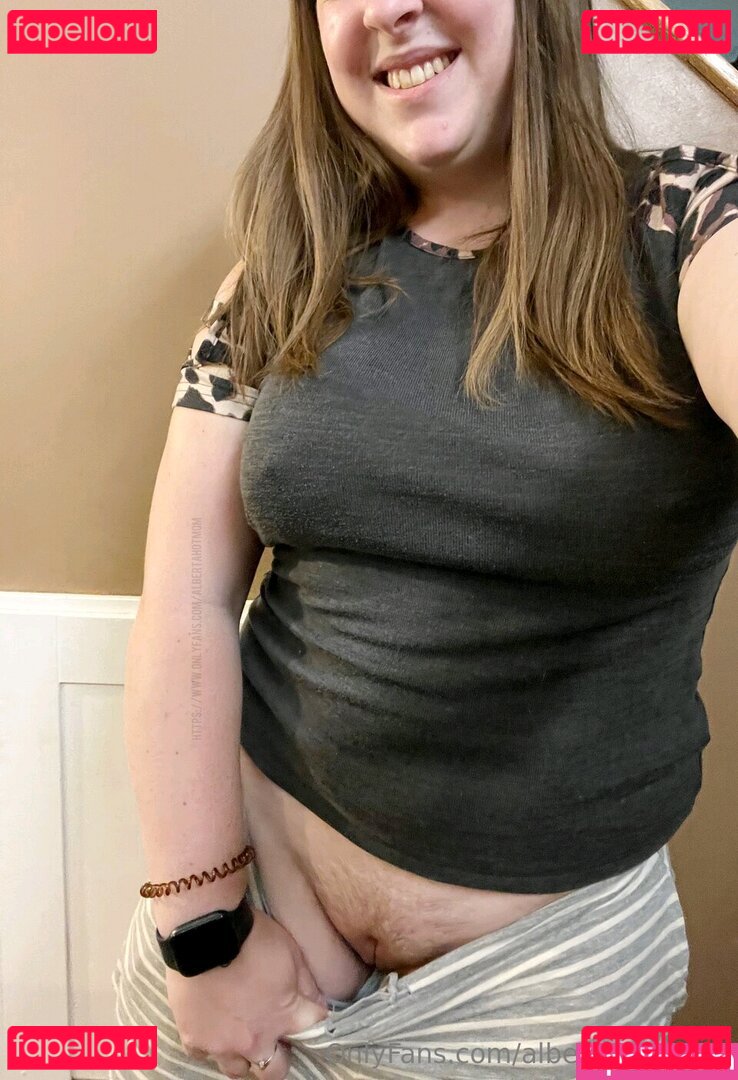 albertahotmom Nude Onlyfans Photo 5