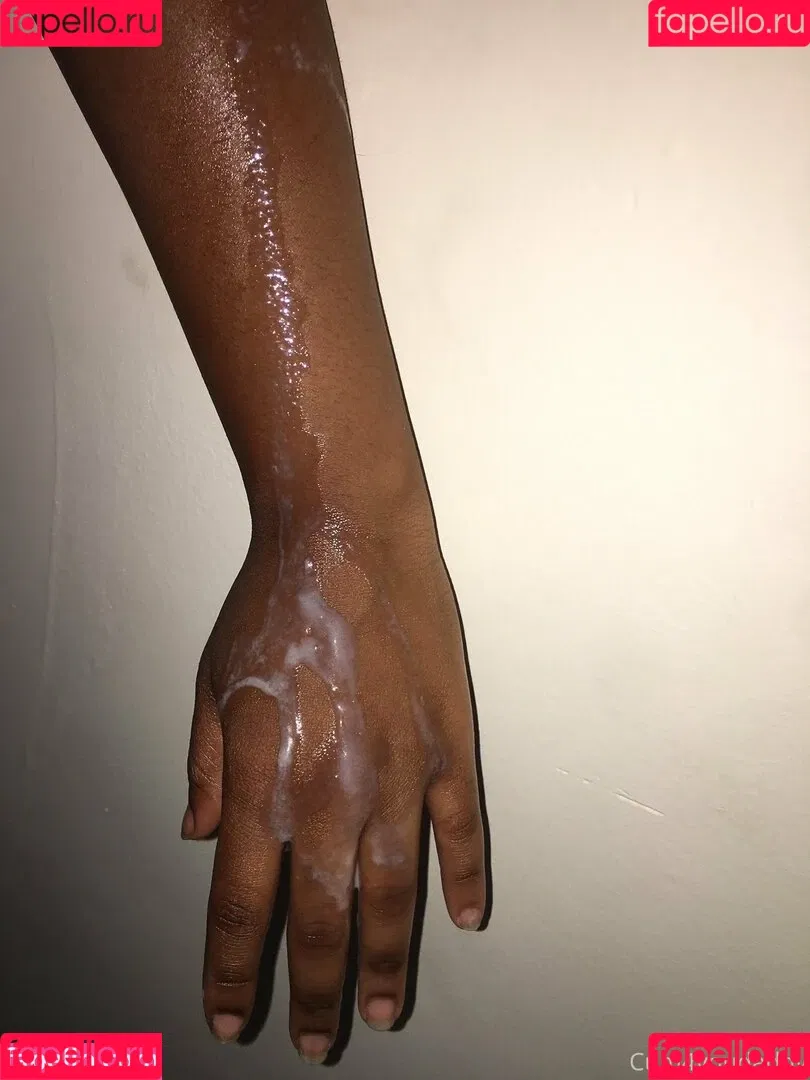 cum4youdaddyy Onlyfans Photo Gallery 