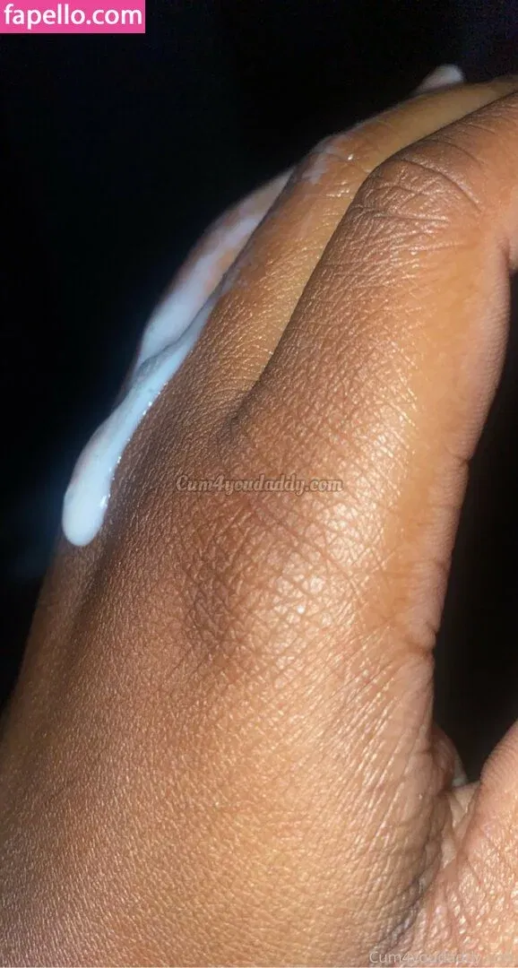 cum4youdaddyy Onlyfans Photo Gallery 