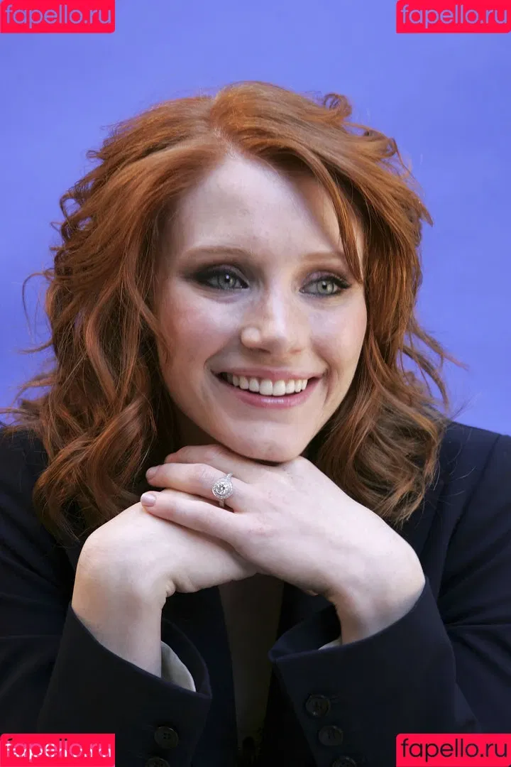Bryce Dallas Howard Onlyfans Photo Gallery 