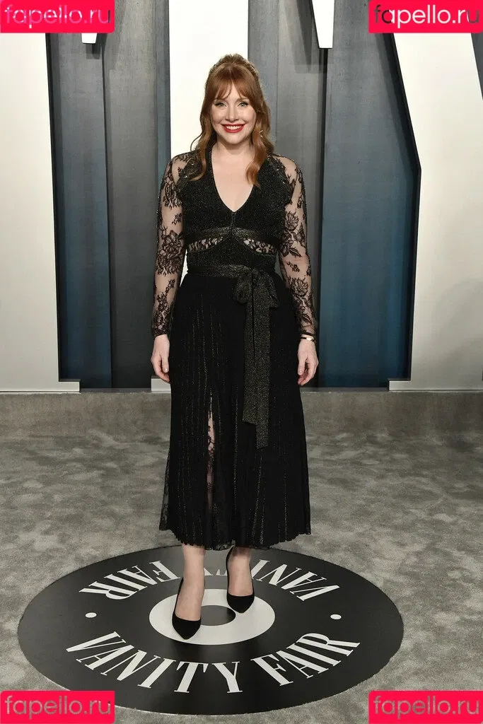Bryce Dallas Howard Onlyfans Photo Gallery 