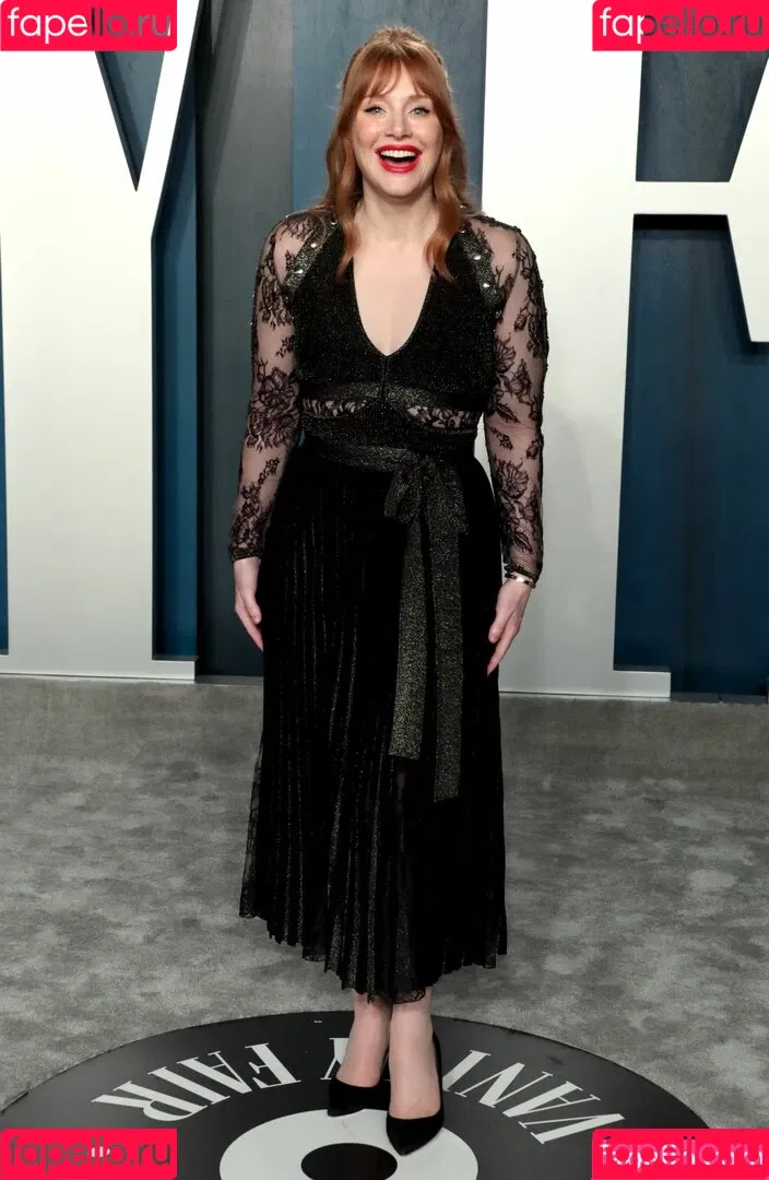Bryce Dallas Howard Onlyfans Photo Gallery 