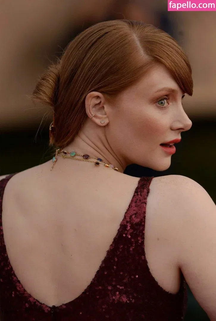 Bryce Dallas Howard Onlyfans Photo Gallery 
