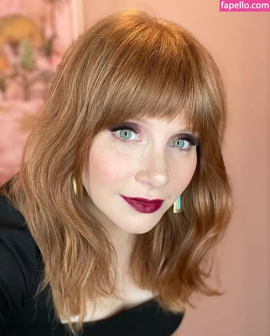 Bryce Dallas Howard Onlyfans Photo Gallery 